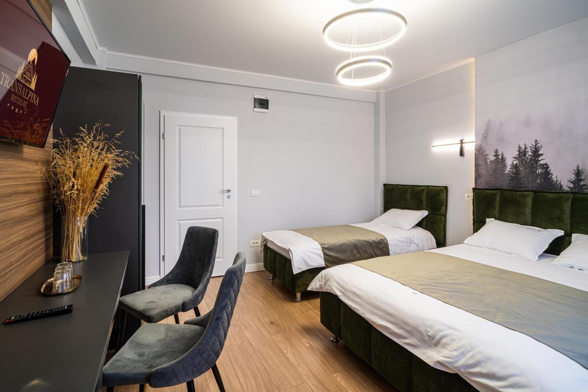 Transalpina Retreat 호텔 Novaci-Străini 외부 사진