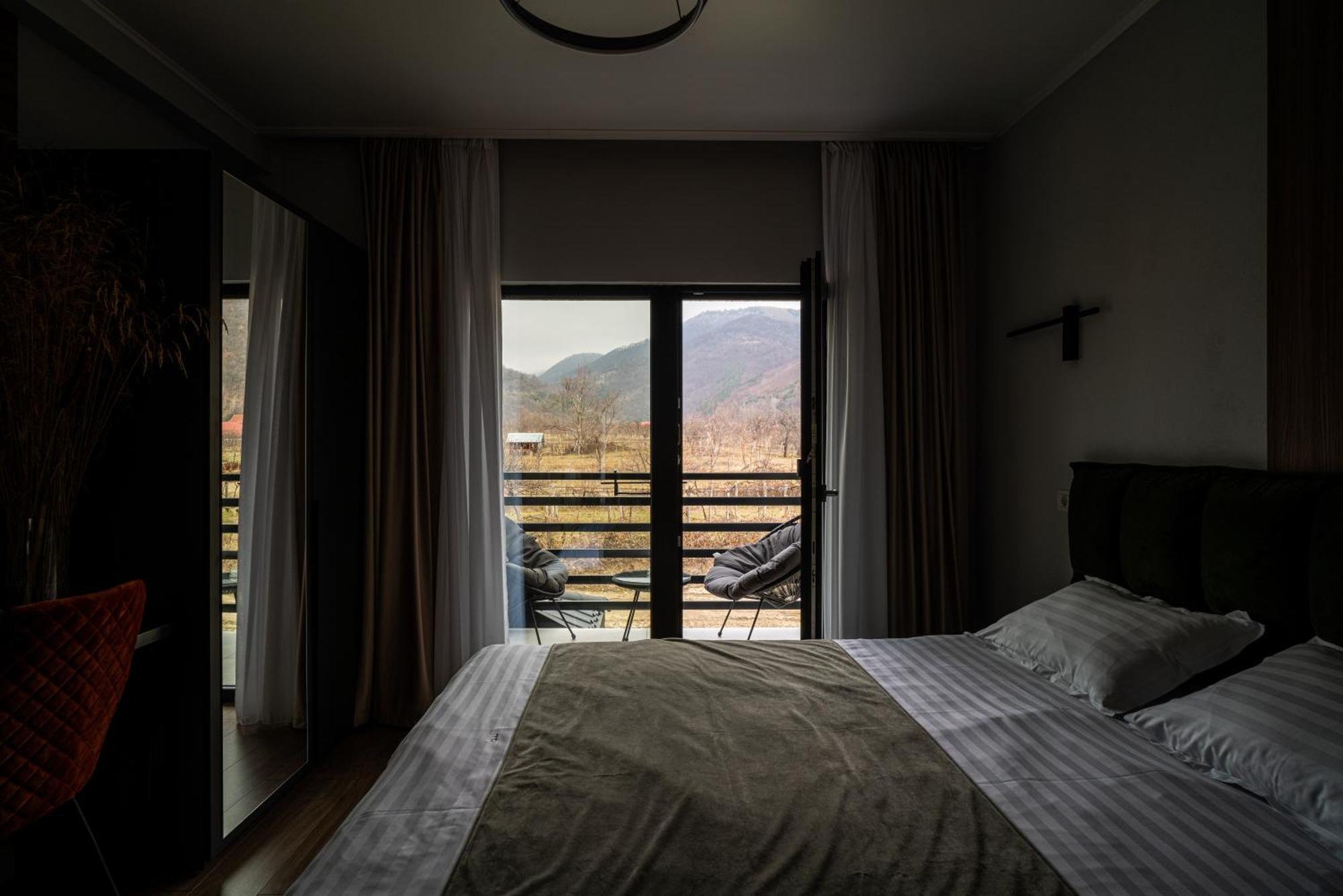 Transalpina Retreat 호텔 Novaci-Străini 외부 사진
